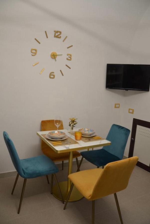 אוסטוני La Maison De Rose מראה חיצוני תמונה